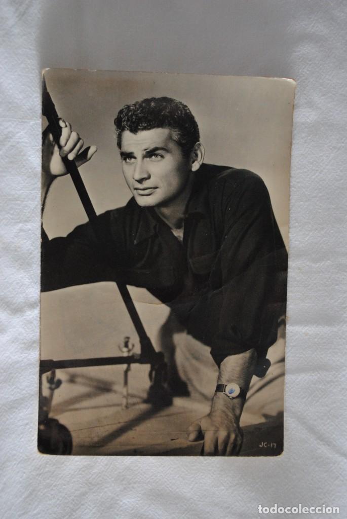 Cine: JEFF CHANDLER