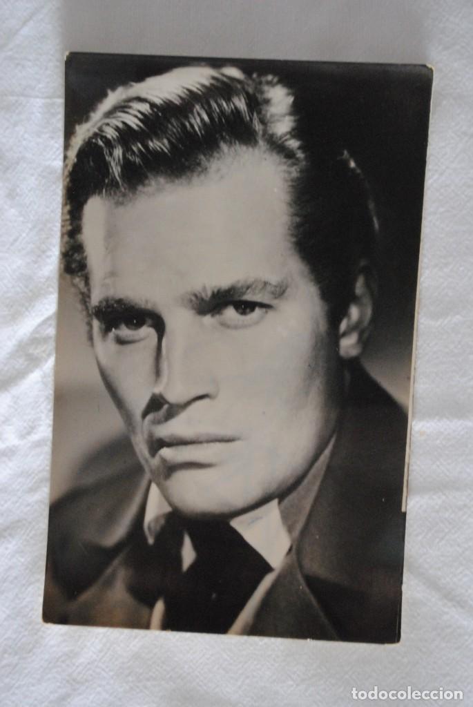 Cine: CHARLTON HESTON