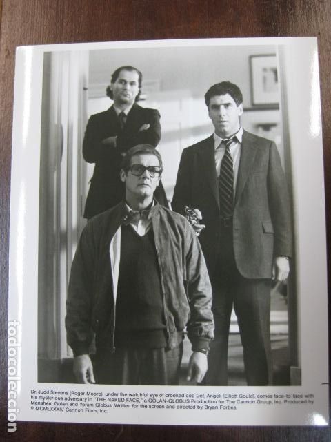 Cine: A cara descubierta - FOTO ORIGINAL B/N - roger moore elliot gould the naked face
