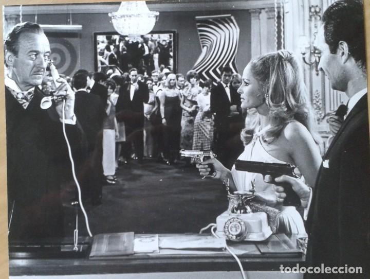 Cine: CASINO ROYALE. DAVID NIVEN, URSULA ANDRESS