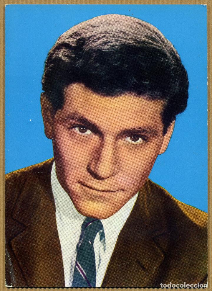 Cin&eacute;ma: POSTAL GEORGE SEGAL