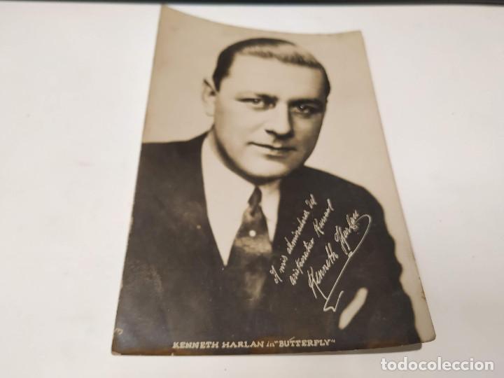 Cine: TARJETA POSTAL KENNETH HARLAN - DEDICATORIA IMPRESA AL P&Uacute;BLICO DEL KURSAAL