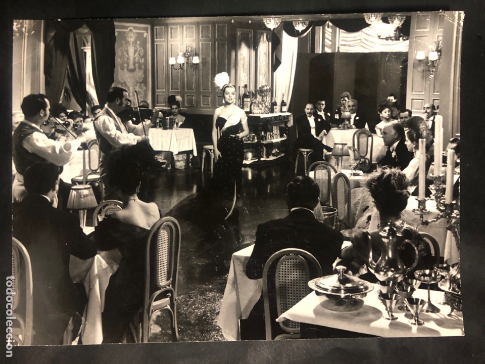 Cine: Foto original sara sarita Montiel.la violetera 28 x 20 cm