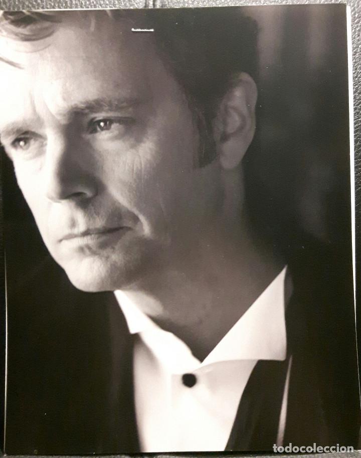 Kino: JOHN SCHNEIDER - MUY RARA FOTO DE AGENCIA CON FILMOGRAFIA - ORIGINAL - SMALLVILLE - NIP/TUCK