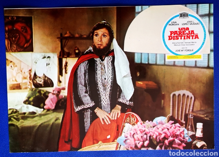 Cine: UNA PAREJA DISTINTA - LINA MORGAN