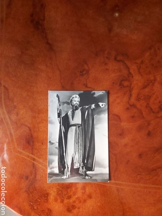 Cine: TARJETA POSTAL ACTOR CHARLTON HESTON 256/6701.FILM &rdquo;LOS DIEZ MANDAMIENTOS&rdquo;