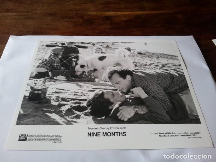 Kino: nueve meses - tom arnold, hugh grant - foto original B/N fox 1995
