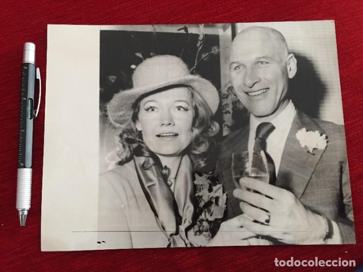 Cinema: F13721 FOTO FOTOGRAFIA ORIGINAL DE PRENSA CINE ARTHUR NEWMAN PATRICIA MURPHY