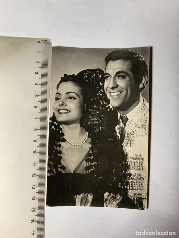 Cine: POSTAL. LUIS MARIANO Y CARMEN SEVILLA. ED. SOBE.