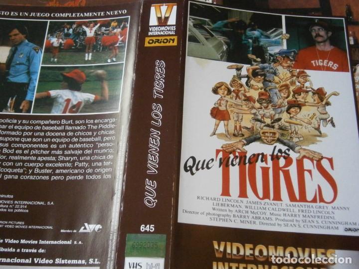 Cinema: QUE VIENEN LOS TIGRES, CARATULA DE VIDEOCLUB ORIGINAL. (SOLO CARATULA)