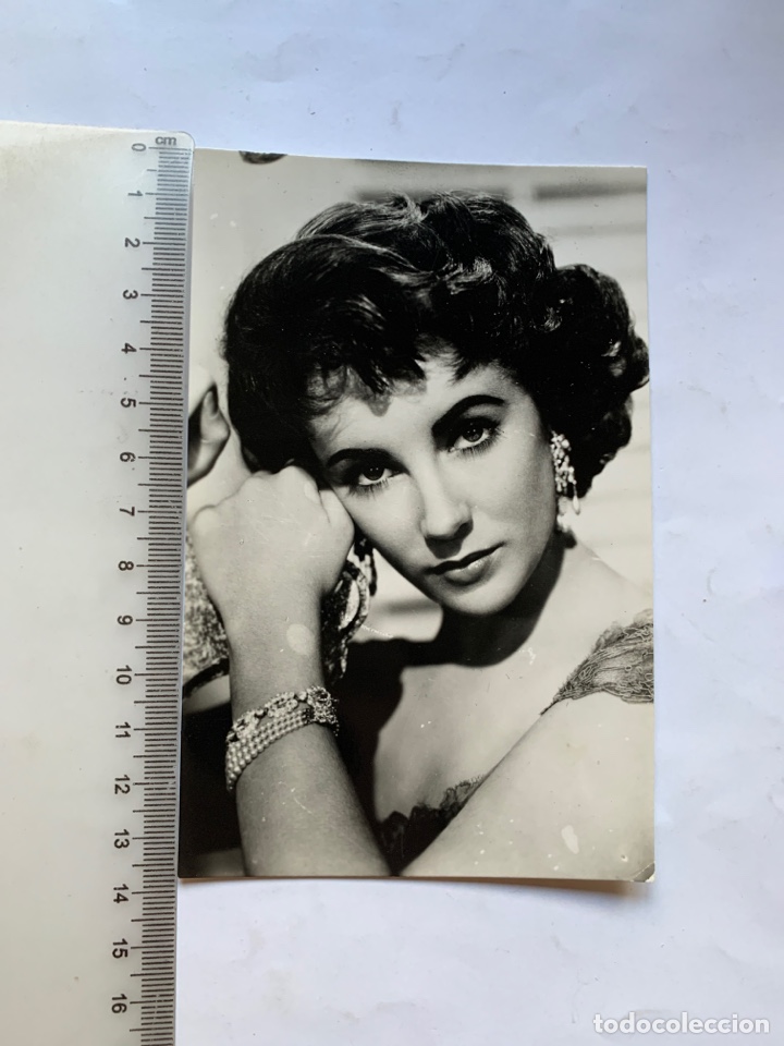 Cine: POSTAL. ELIZABETH TAYLOR. ACTRIZ.