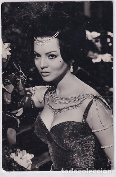 Kino: Postal Sara Montiel 7680 La Reina del Chantecler.. Archivo Bermejo.