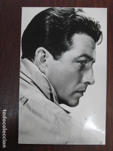 Cine: robert taylor - postal original b/n - american film actor