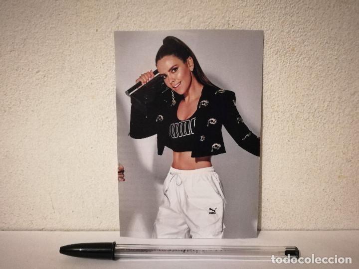 Kino: TARJETA ACARTONADA -10*15- PUMA - Cristina Pedroche