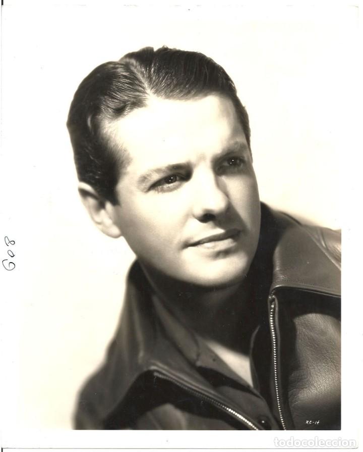 Cine: F18271D ROBERT CUMMINGS FOTO B/N ORIGINAL AMERICANA FOTOGRAFO RAY JONES