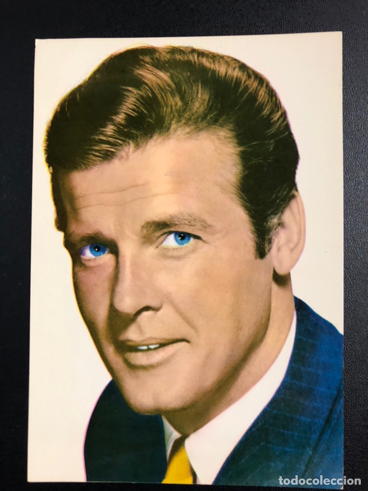 Cine: Tarjeta postal de Roger Moore el santo