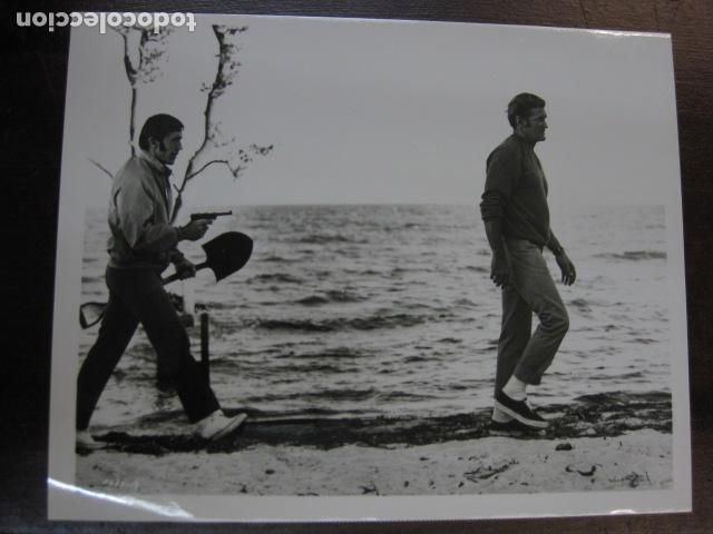 Cine: mas oscuro que el ambar - FOTO B/N ORIGINAL - rod taylor robert phillips darker than amber