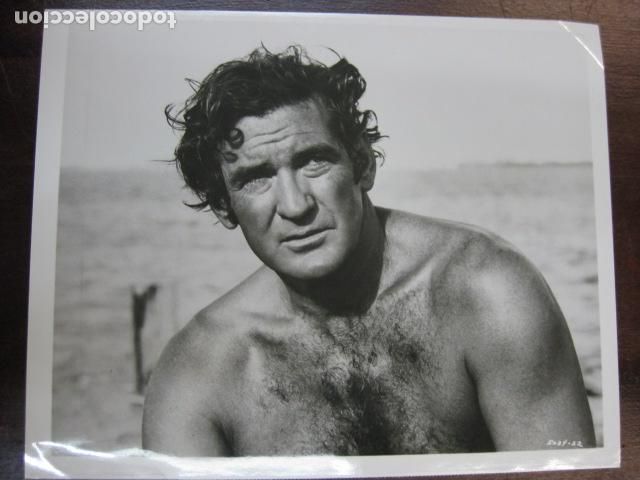 Cine: mas oscuro que el ambar - FOTO B/N ORIGINAL - rod taylor darker than amber