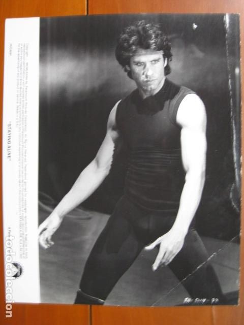 Cine: staying alive - foto b/n original - john travolta Sylvester Stallone film