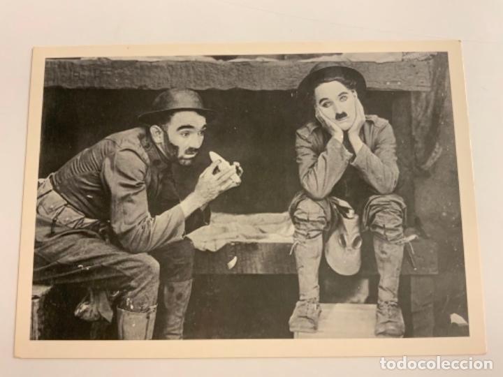 Cine: Preciosa antigua postal de CHARLIE CHAPLIN. Mide unos 15x10,5cm. IMPECABLE.