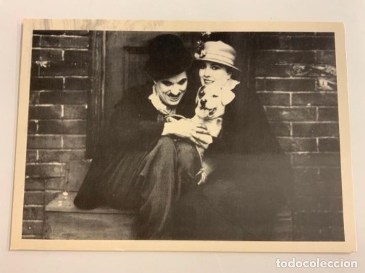 Cine: Antigua postal de CHARLIE CHAPLIN. Mide unos 15x10,5cm. IMPECABLE.