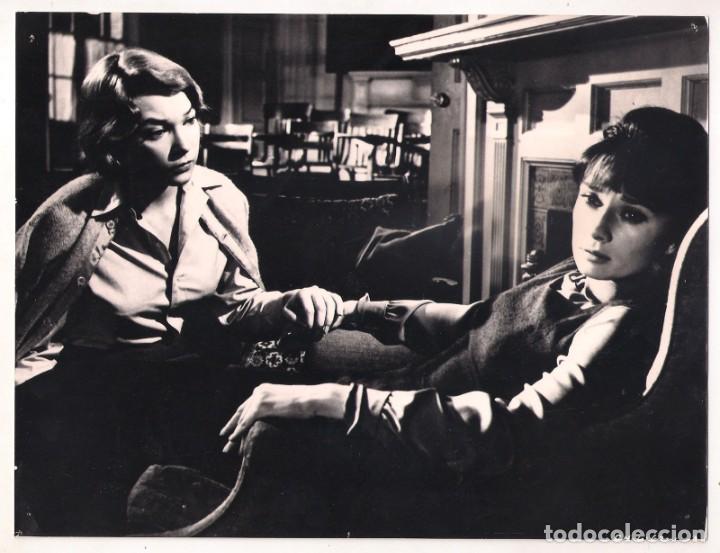 Cine: F10771D AUDREY HEPBURN SHIRLEY MACLAINE LA CALUMNIA FOTO B/N ORIGINAL ESPA&Ntilde;OLA