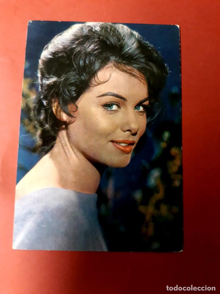 Kino: Foto Postal Lucille St. Simon