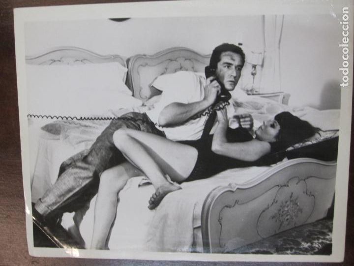 Cine: El mill&oacute;n de d&oacute;lares La congiuntura - foto original b/n - vittorio gassman joan collins