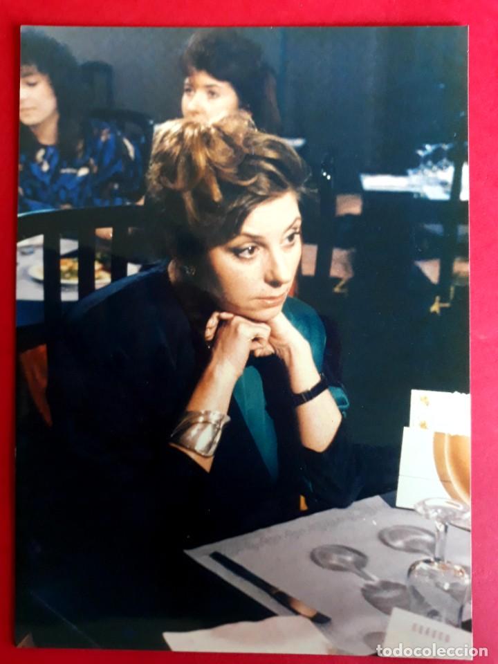 Kino: Foto Tina Sainz (12.50 cm X 17.50 cm )