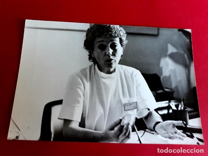 Kino: Foto Amparo Bar&oacute; (12.50 cm X 17.50 cm )