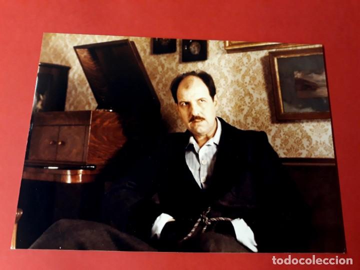 Kino: Foto Josep Maria Pou (12.50 cm X 17.50 cm )