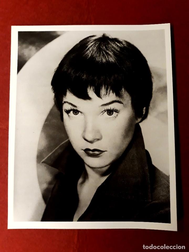 Kino: Foto Gran Formato Shirley Mc Laine ( 20 cm X 25 cm )