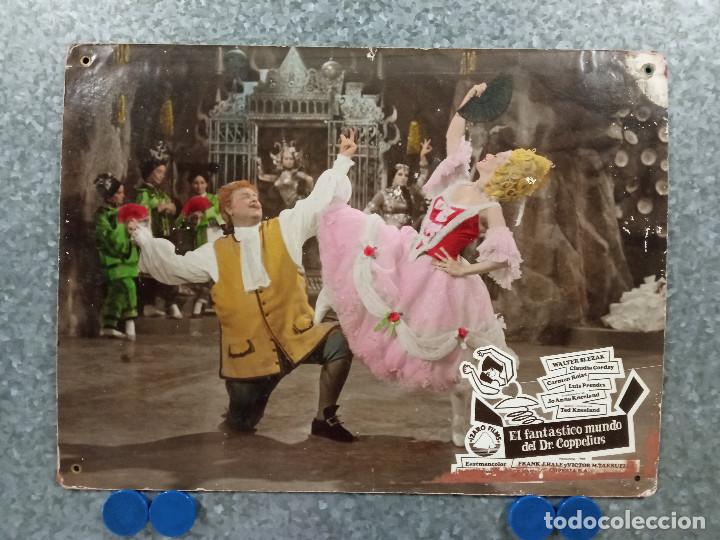 Kino: El fant&aacute;stico mundo del DR. Coppelius. Walter Slezak, Claudia Corday. FOTOCROMO DE CARTON