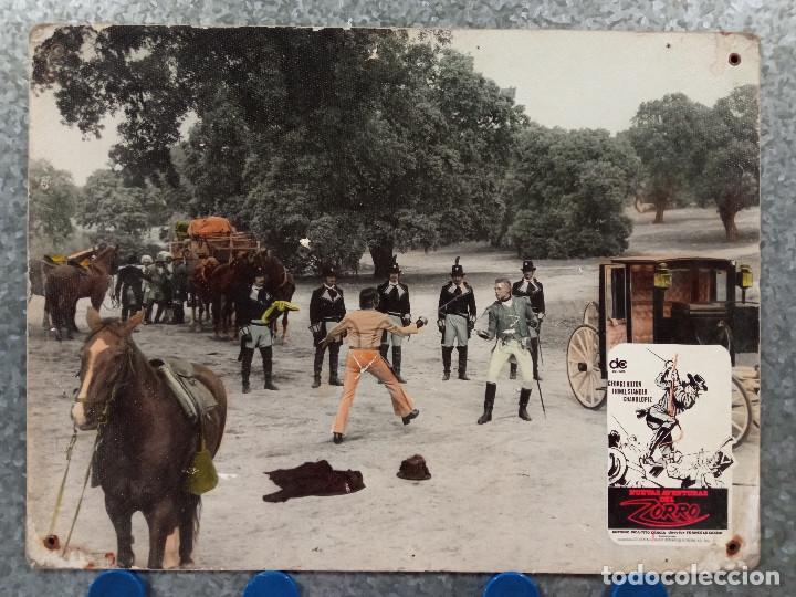 Cine: Las nuevas aventuras del Zorro. George Hilton, Lionel Stander, Charo L&oacute;pez. FOTOCROMO DE CARTON