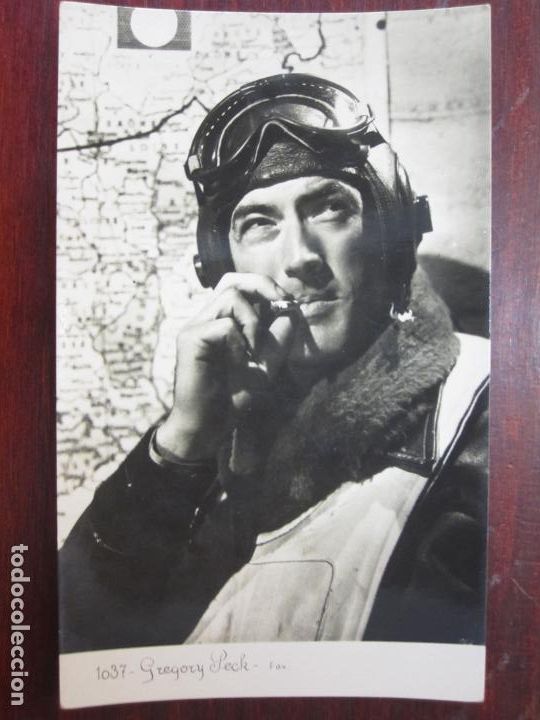 Cine: gregory peck - postal original b/n - hollywood actor Twelve O'Clock High almas en la hoguera