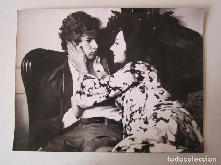 Cine: FOTO INEDITA DE 1 8X24 DE EL ASESINO NO ESTA SOLO CON LOLA FLORES Y DAVID CARPENTER