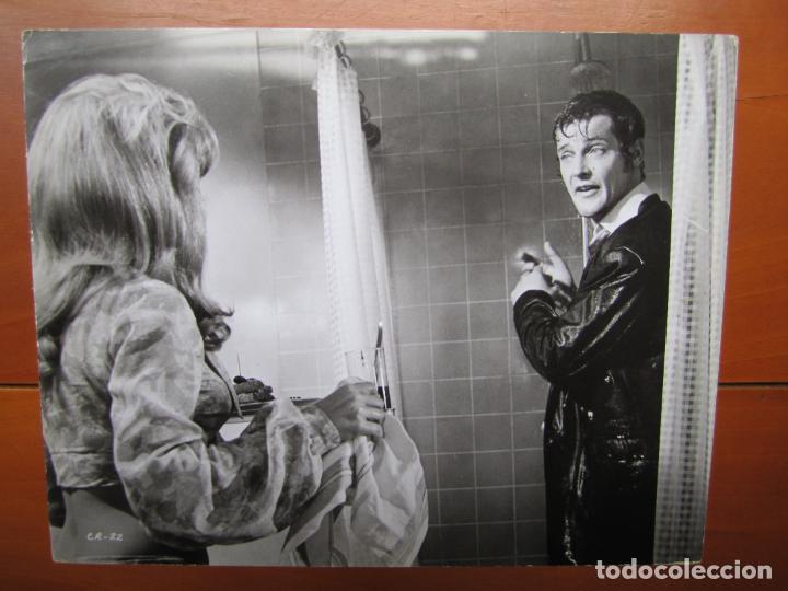 Cine: Complot crossplot - foto original b/n - roger moore Martha Hyer