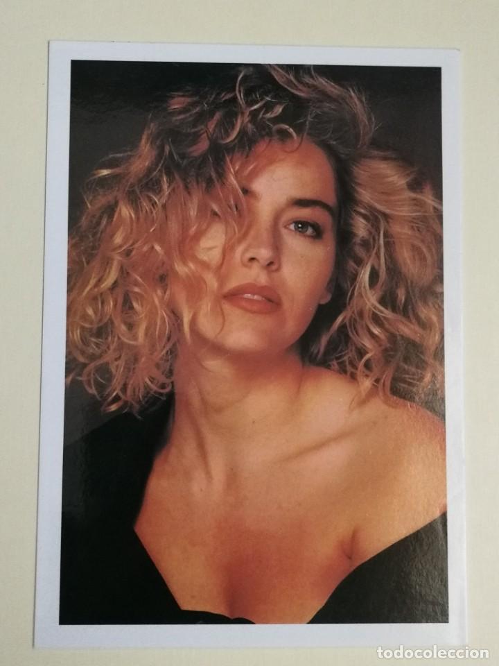 Cine: SHARON STONE -- POSTAL - Foto 1