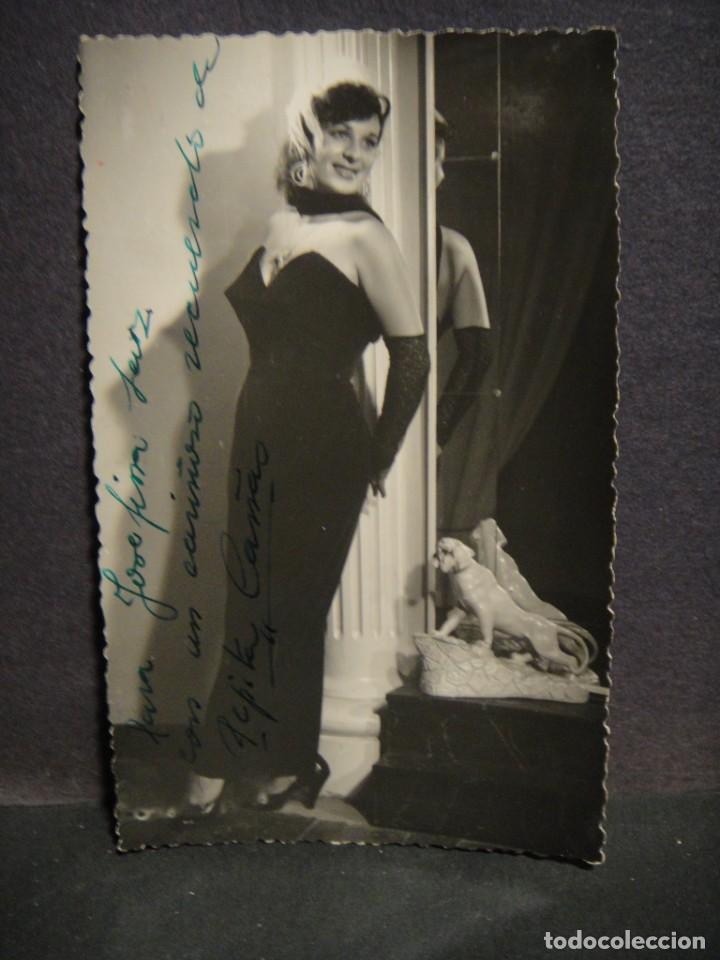 Kino: fotografia dedicada a mano - pepita ca&ntilde;as - foto estudios ruiz pamplona