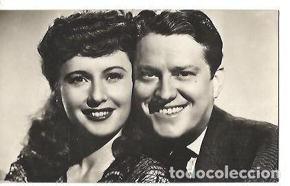 Cin&eacute;ma: ANTIGUA POSTAL 4253 BARBARA STANWYCK Y MICHAEL O'SHEA EN LA ESTRELLA DE VARIEDADES AGE