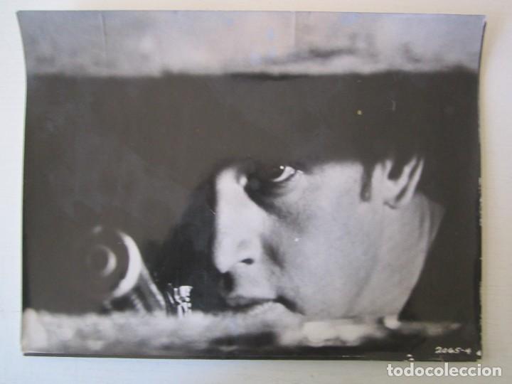 Cine: FOTO INEDITA DE 118X24 EL DON HA MUERTO DE RICHARD FLEISCHER CON ANTONY QUINN