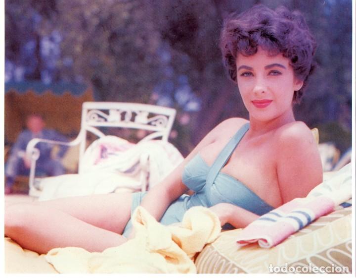 Cine: Reproducci&oacute;n Fotogr&aacute;fica de Elizabeth Taylor en Color