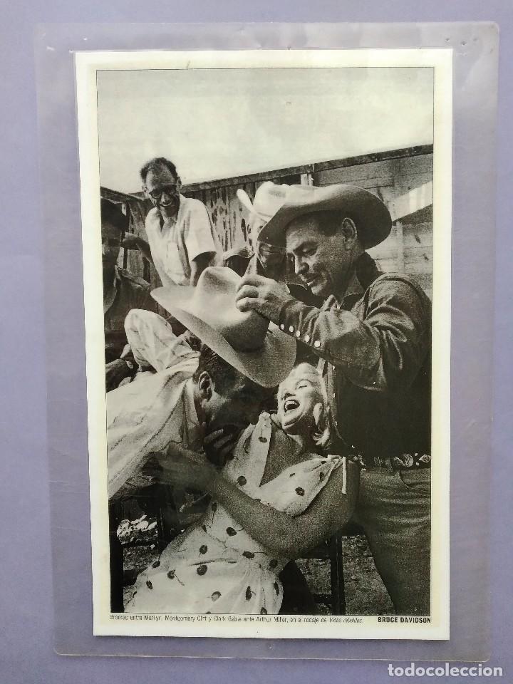 Cine: IMAGEN PLASTIFICADA GRANDE BROMAS RODAJE VIDAS REBELDES MARILYN MONROE CLARK GABLE MONTGOMERY CLIFT