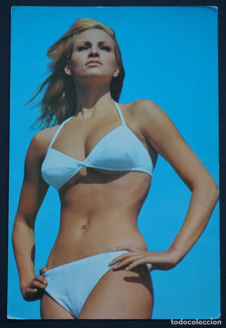 Cine: Postal de Ursula Andress circulada del a&ntilde;o 1966