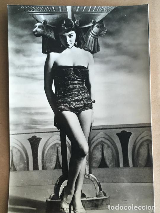 Cine: joan collins tierra de faraones postal original antigua perfecto estado