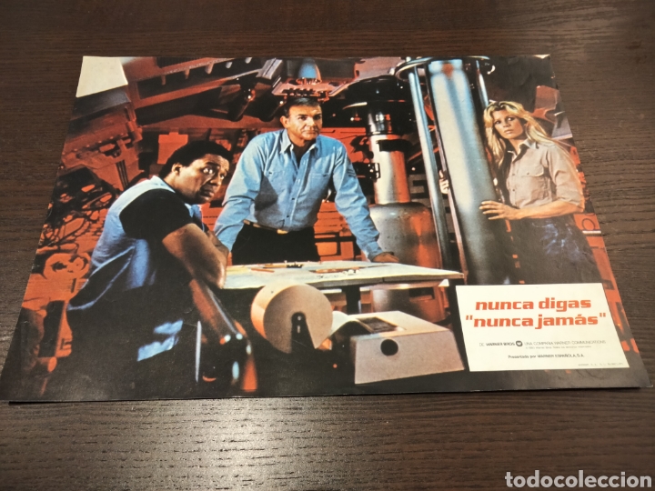 Cine: Fotocromo Nunca digas nunca jam&aacute;s / James Bond