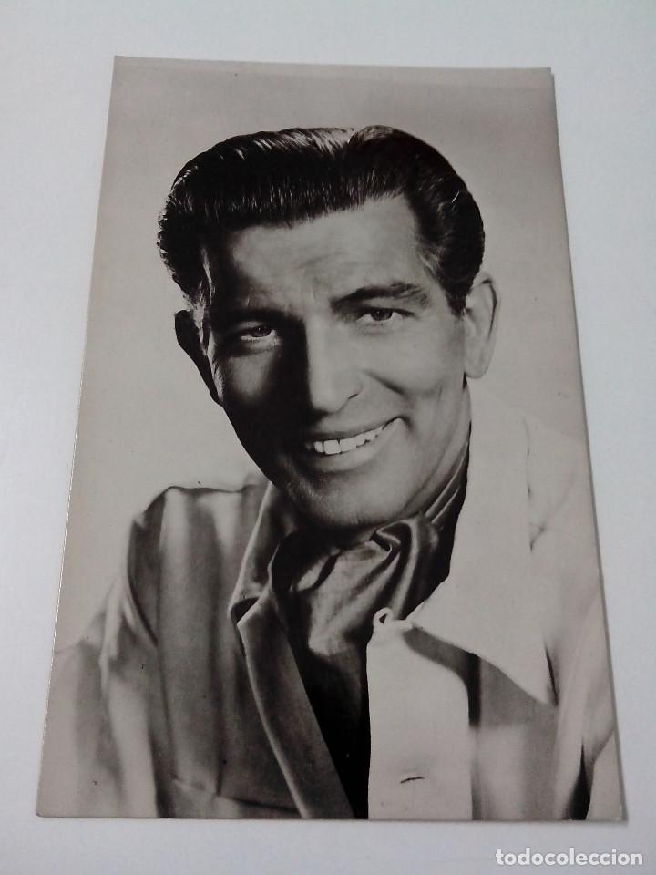 Cinema: FOTO POSTAL A.B. MICHAEL RENNIE ( FOX )