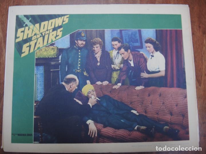 Cine: Shadows on the Stairs - Lobby Card original USA - Turhan Bey Frieda Inescort Warner Bros