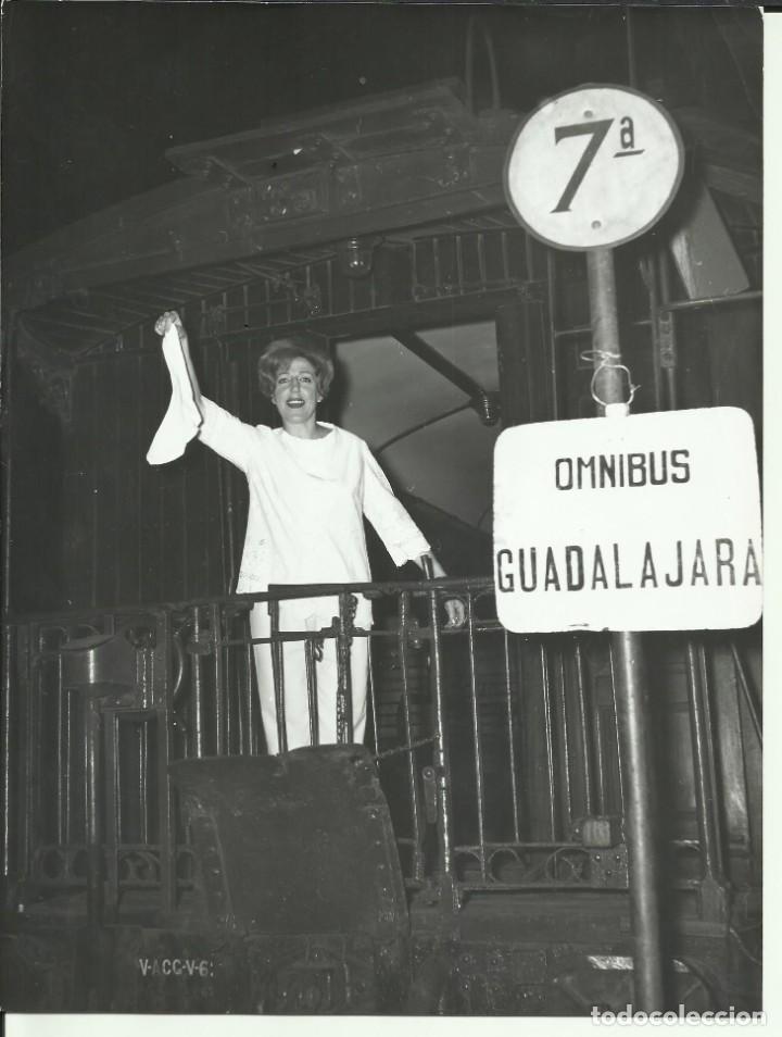 Cine: F32066 MARY SANTPERE OMNIBUS GUADALAJARA FOTO B/N ORIGINAL ESPA&Ntilde;OLA FOTOGRAFO VICTOR MANUEL