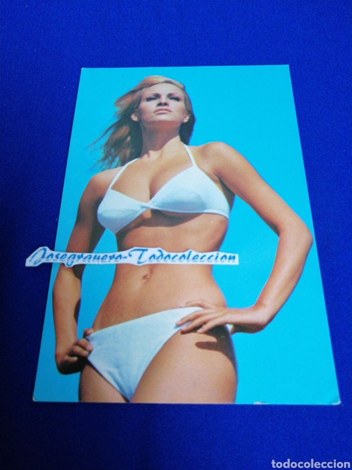 Cinema: URSULA ANDRESS